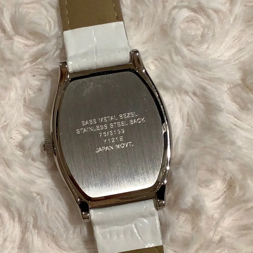 ⬇️⬇️⬇️ CLEARANCE ⬇️⬇️⬇️ Amitron Fashion Watch